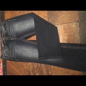 Maurice’s Jeans  11/12 R